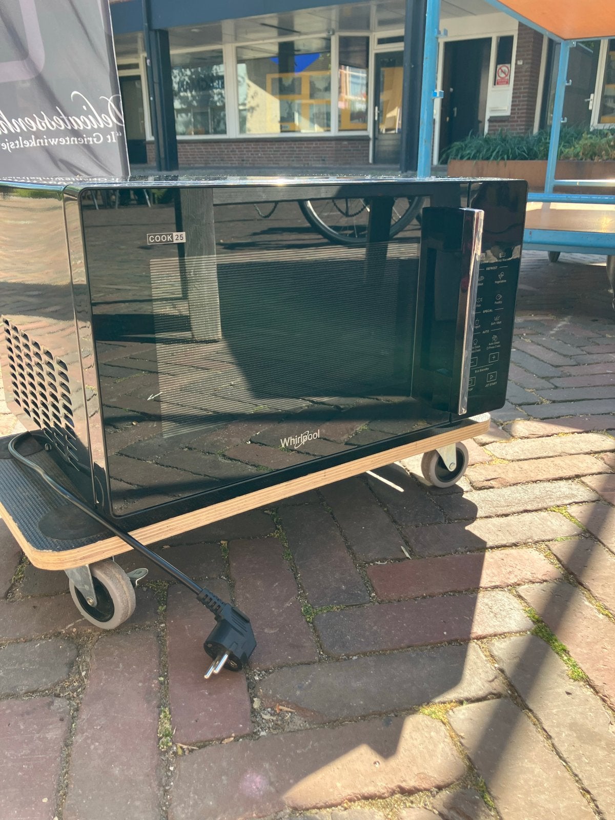 Whirlpool MWP 251 B Magnetron - Zwart, Gebruikt, Ophalen, Gebruikt, Magnetron, Draaiplateau