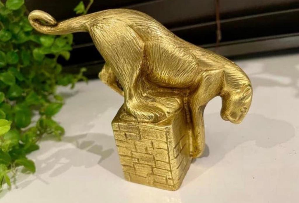 Antiek Bronzen zwaar panter in jachtpositie 14 cm -1 kg, Ophalen of Verzenden