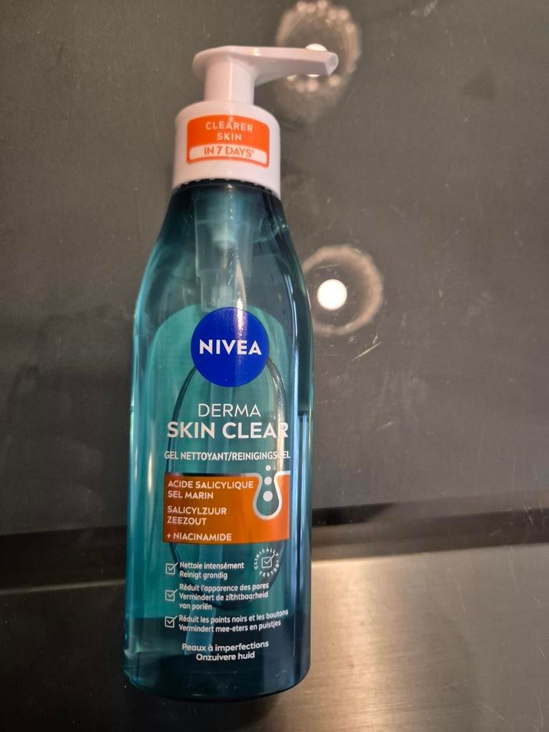 Nivea gezichtsreiniger en Zarqa dag- en nachtcrème, Sieraden, Tassen en Uiterlijk, Uiterlijk | Gezichtsverzorging, Ophalen, Nieuw