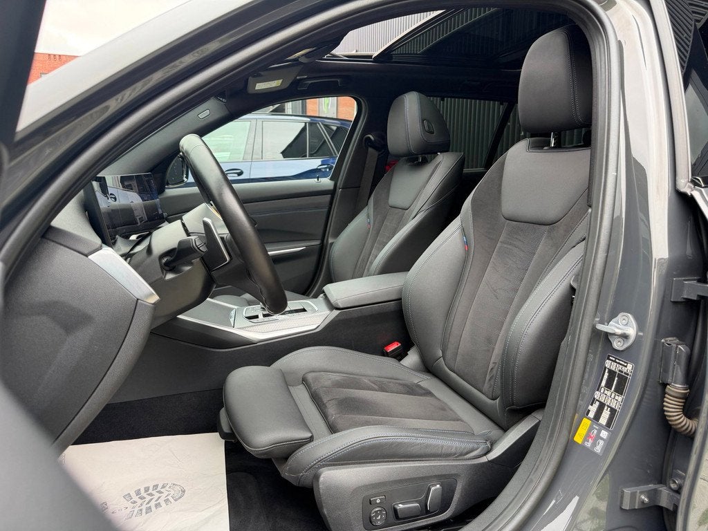 BMW 3-serie Touring 330e xDrive High Executive M Sport Perfo, Auto's, BMW, 1998 cc, Gebruikt, 4 cilinders, Vierwielaandrijving
