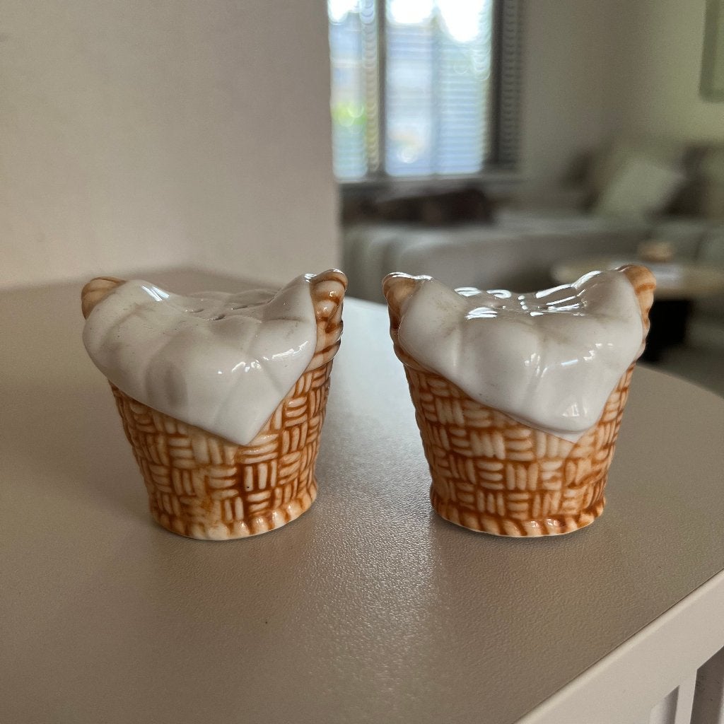 Keramische mandjes peper- en zoutstel set, Ophalen of Verzenden