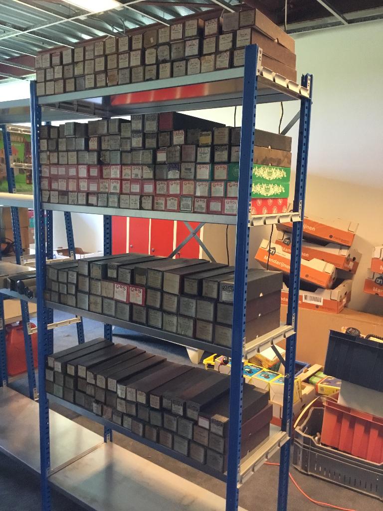Pianola muziekrollen, 235 stuks, unieke verzameling, Ophalen of Verzenden, Zo goed als nieuw, Overige kleuren, Overige typen