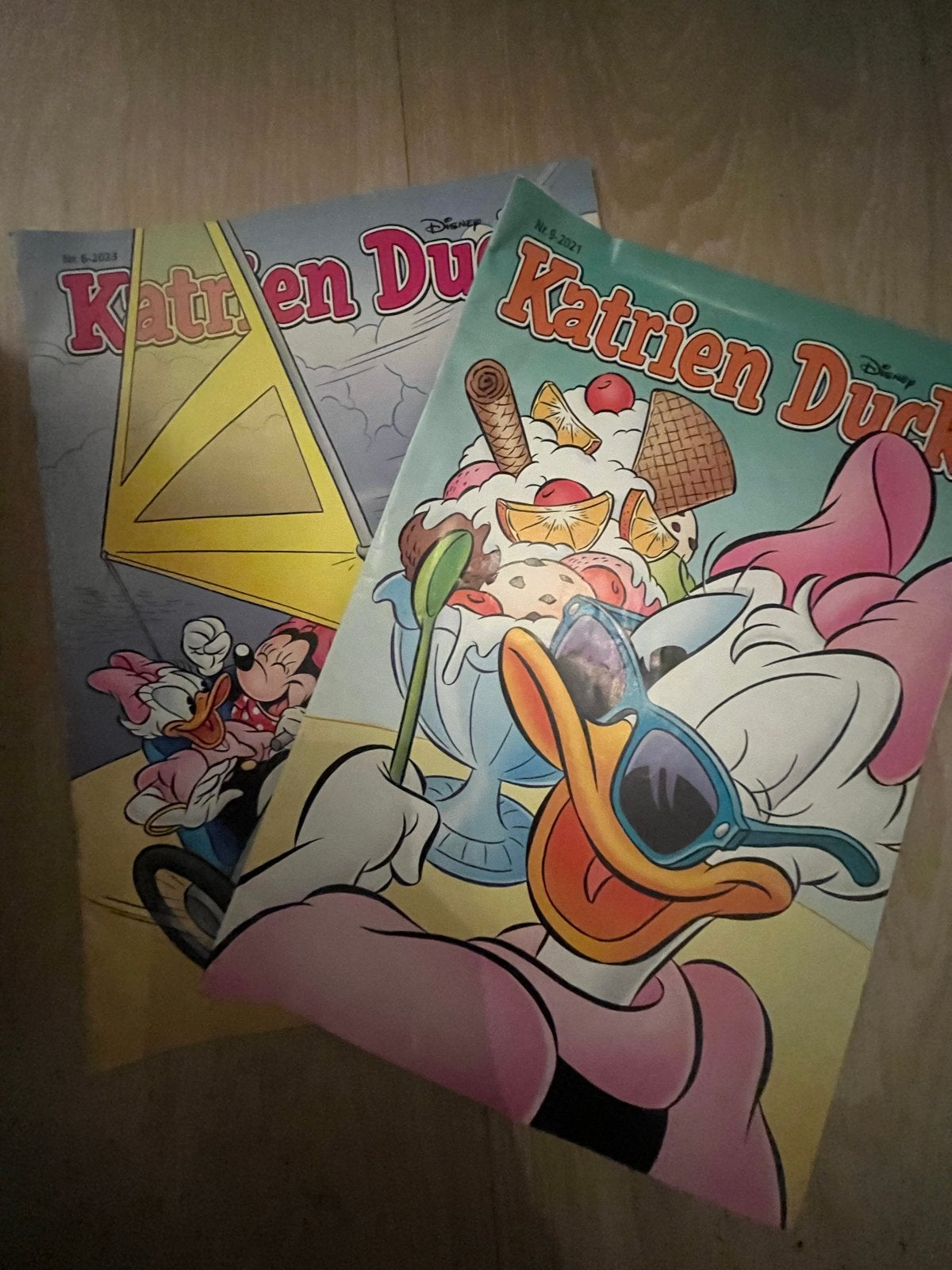 Katrien Duck tijdschriften - 2 edities, Boeken, Ophalen of Verzenden, Zo goed als nieuw, Overige typen
