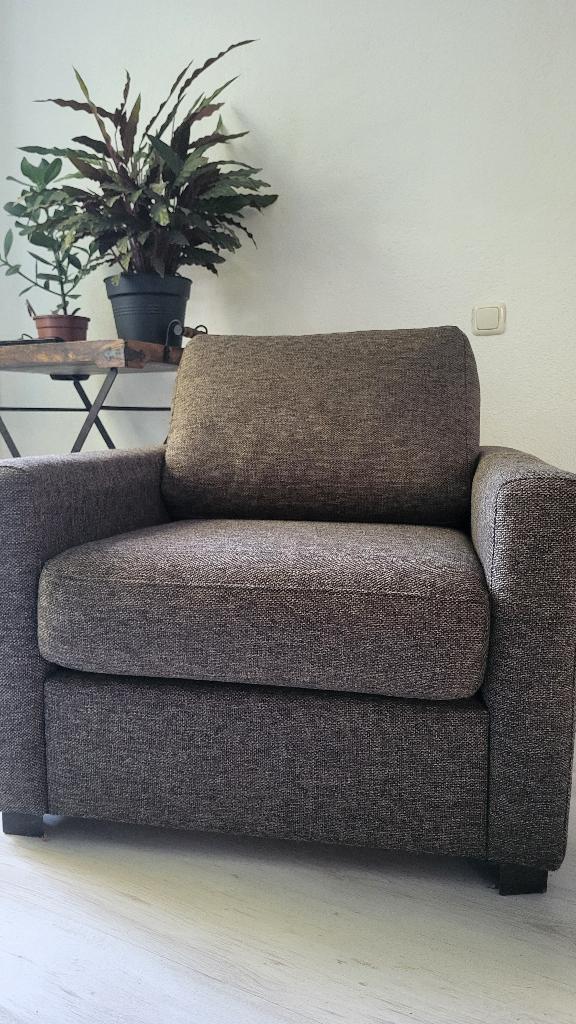 Goossens fauteuil Lucca – grof geweven chocoladebruin, Ophalen, Modern & Design, 75 tot 100 cm, Zo goed als nieuw