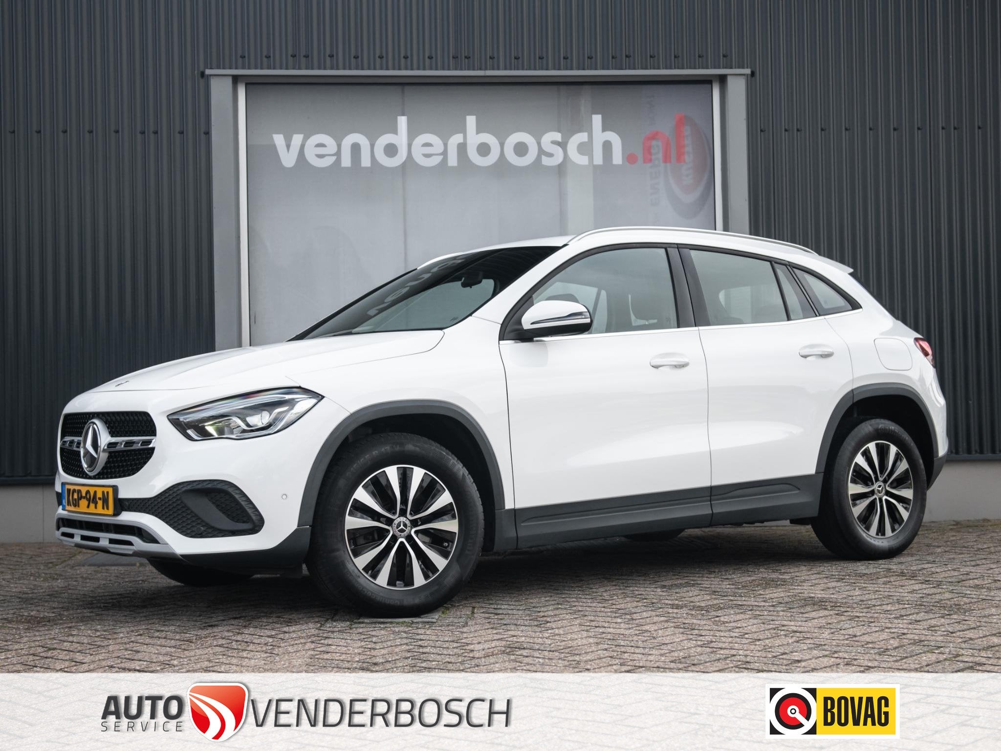 Mercedes-Benz GLA-klasse 250 e Style 218pk | PHEV | Camera |, Automatische klimaatregeling, 16 kWh, Leder en Stof, Wit