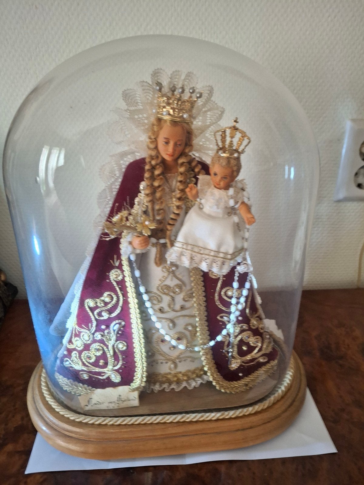 Antieke ovale stolp met Moeder Maria en kind, Ophalen of Verzenden
