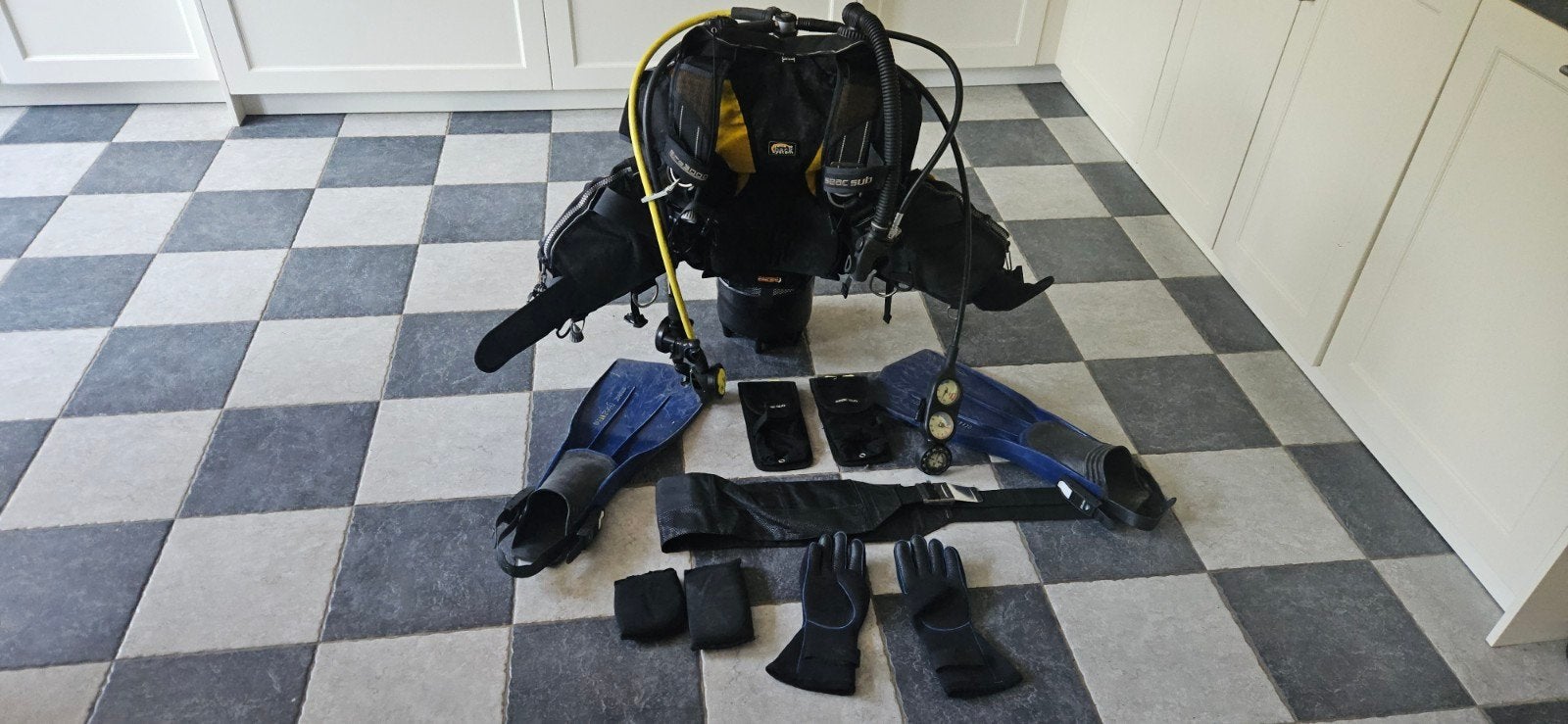 Complete duikuitrusting XL - Klaar om te duiken!, Watersport en Boten, Ophalen of Verzenden, Gebruikt, Duikpak