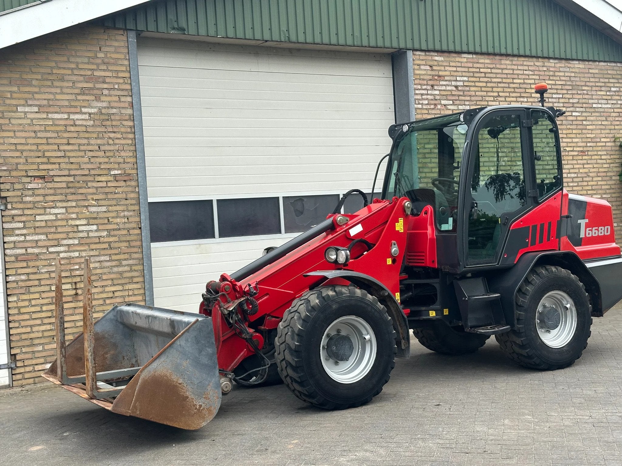 Schäffer T6680 (bj 2021), Wiellader of Shovel