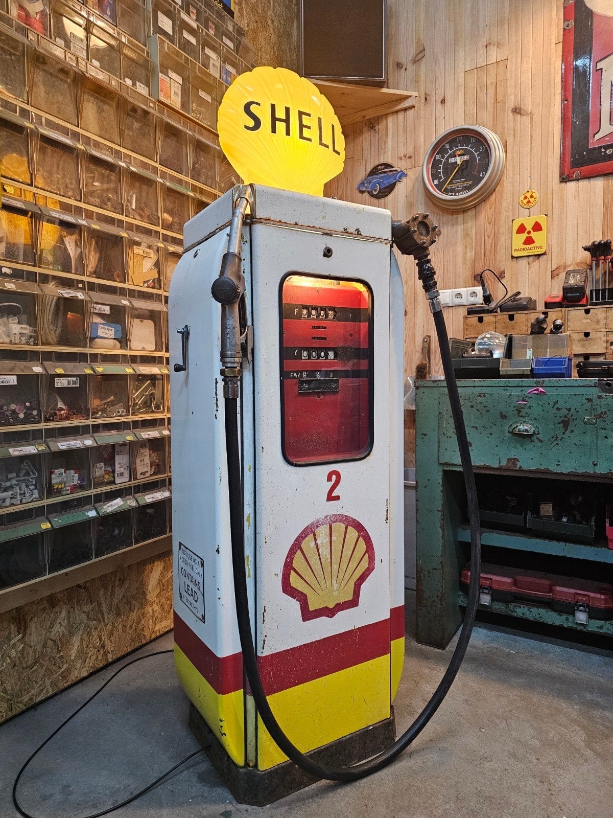 Originele Shell benzinepomp Satam inclusief globe, Ophalen, Gebruikt