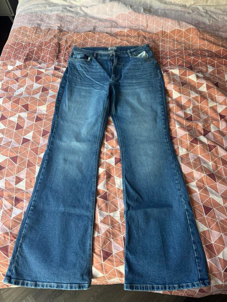 ONLY flared jeans, Ophalen of Verzenden, Gedragen, Blauw, Overige jeansmaten