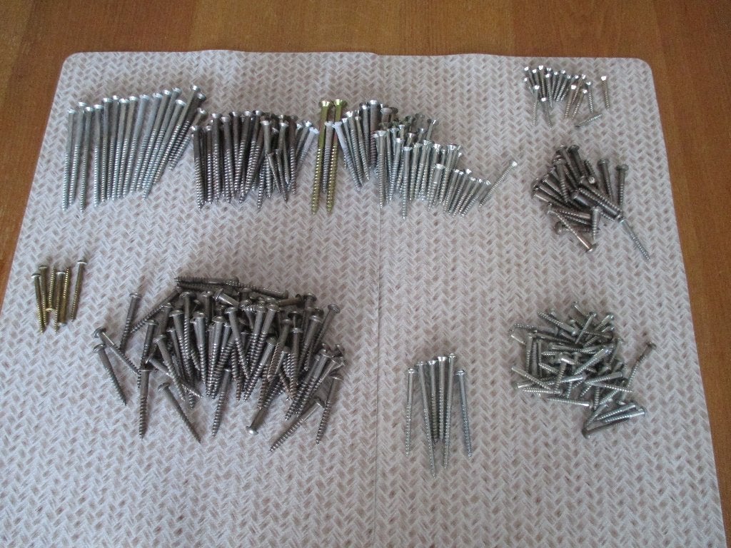 Nieuw: Partij schroeven, Doe-het-zelf en Verbouw, IJzerwaren en Bevestigingsmiddelen, Ophalen of Verzenden, Nieuw, Minder dan 50 mm