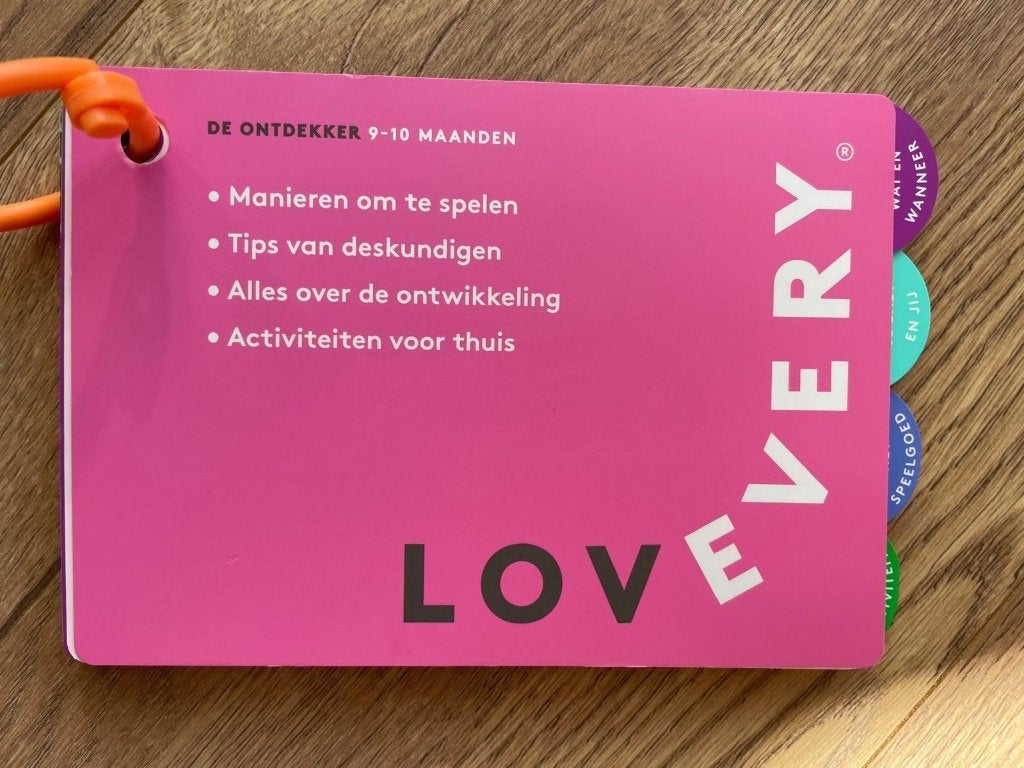 Lovevery Play guide 9-10 maanden | The Explorer (boekje NL), Ophalen of Verzenden, Zo goed als nieuw, Overige typen