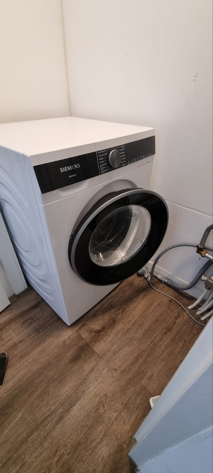 Siemens IQ500, 9kg, smartfinish. Twee jaar oud., Ophalen, 1200 tot 1600 toeren, 8 tot 10 kg, Zo goed als nieuw