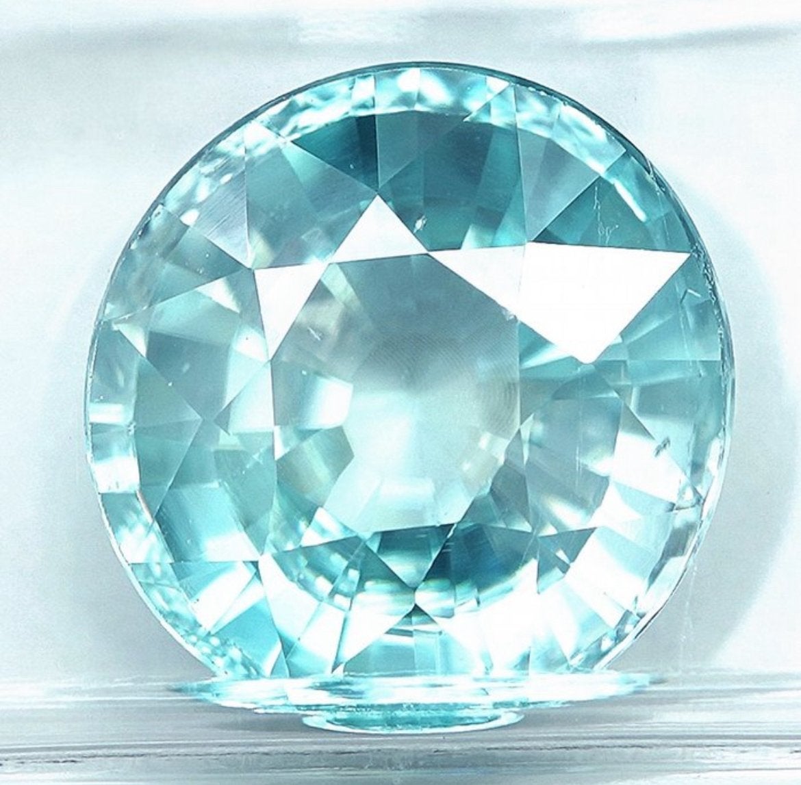 GI gecertificeerde natuurlijke blauwe zirkoon – 9,31 ct, Sieraden, Tassen en Uiterlijk, Ringen, Blauw, Ophalen of Verzenden, Zo goed als nieuw