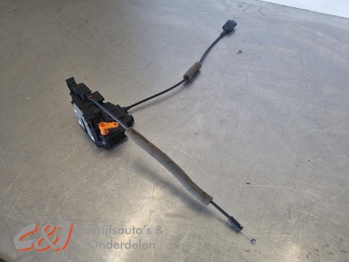 Deurslot Mechaniek 2Deurs links van een Nissan NV400, Gebruikt, -, -, Ophalen of Verzenden