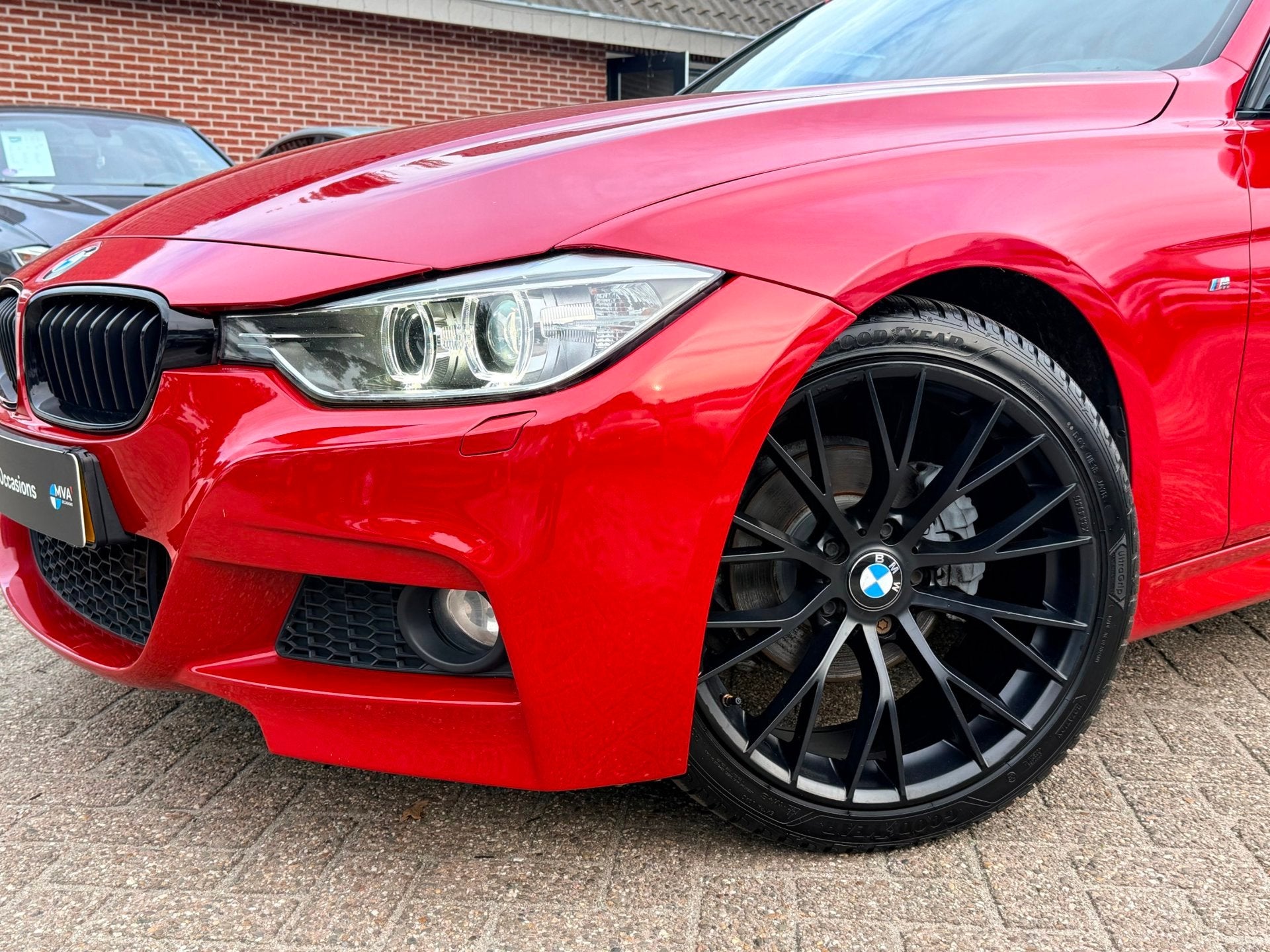 BMW 3-serie Touring 316i Executive M Sport|Nieuwe Ketting +, Auto's, Dealer onderhouden, Gebruikt, 4 cilinders, Alcantara