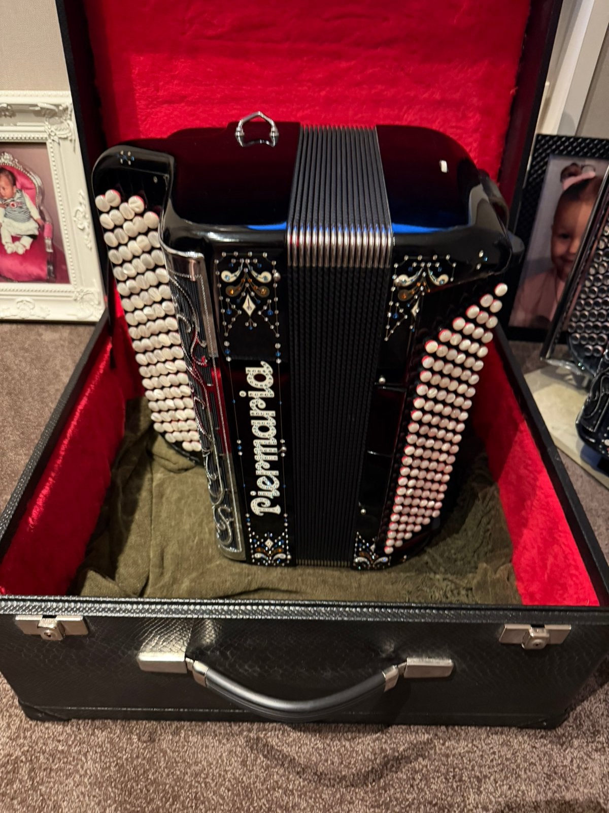 Piermaria 324 TeKoop gevraagd, Muziek en Instrumenten, Accordeons, Ophalen, Zo goed als nieuw