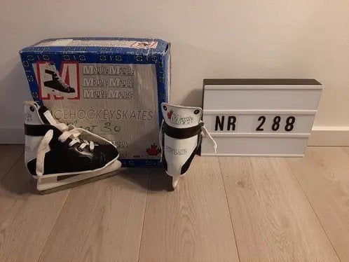 MAPLE LEAF IJSHOCKEYSCHAATSEN maat 30, Sport en Fitness, Gebruikt, Ophalen of Verzenden, IJshockeyschaatsen, Maple