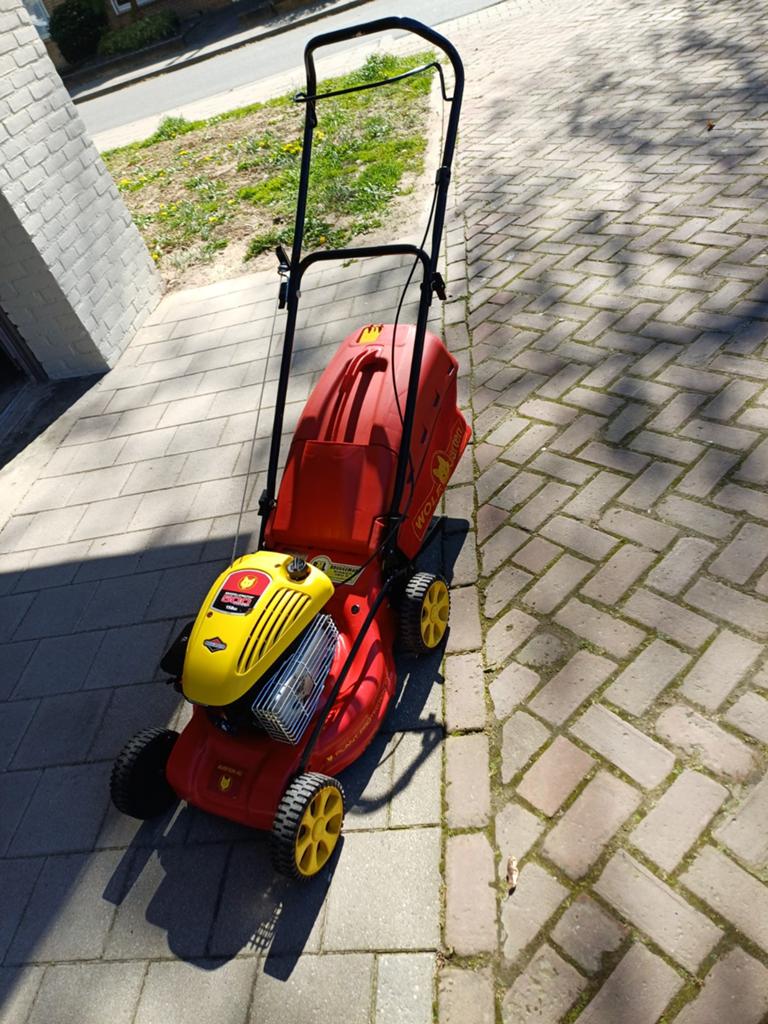 Wolf benzine maaier., Tuin en Terras, Grasmaaiers, Ophalen of Verzenden, Gebruikt, Opvangzak