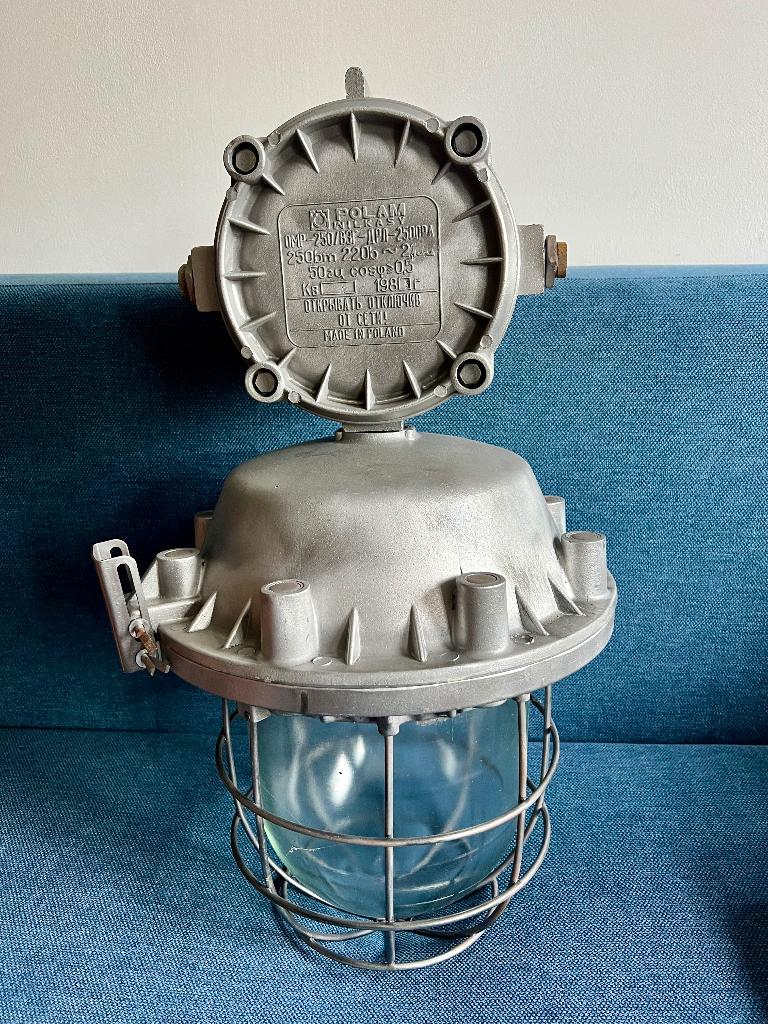 Vintage industriele Poolse hanglampen (3x), Huis en Inrichting, Ophalen, Gebruikt, Glas, Industrieel vintage hanglamp