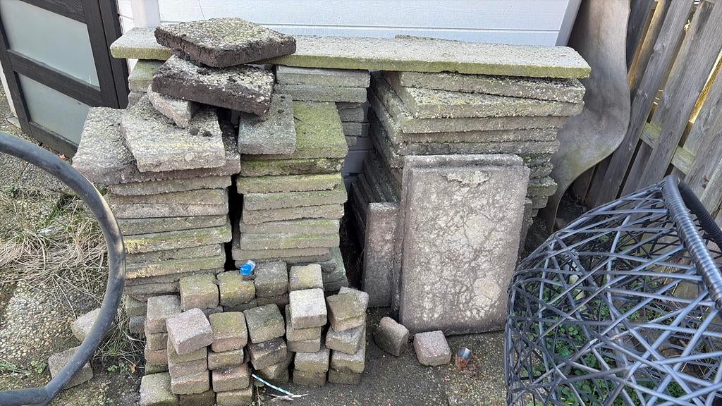 Tegels, Tuin en Terras, Ophalen, Zo goed als nieuw