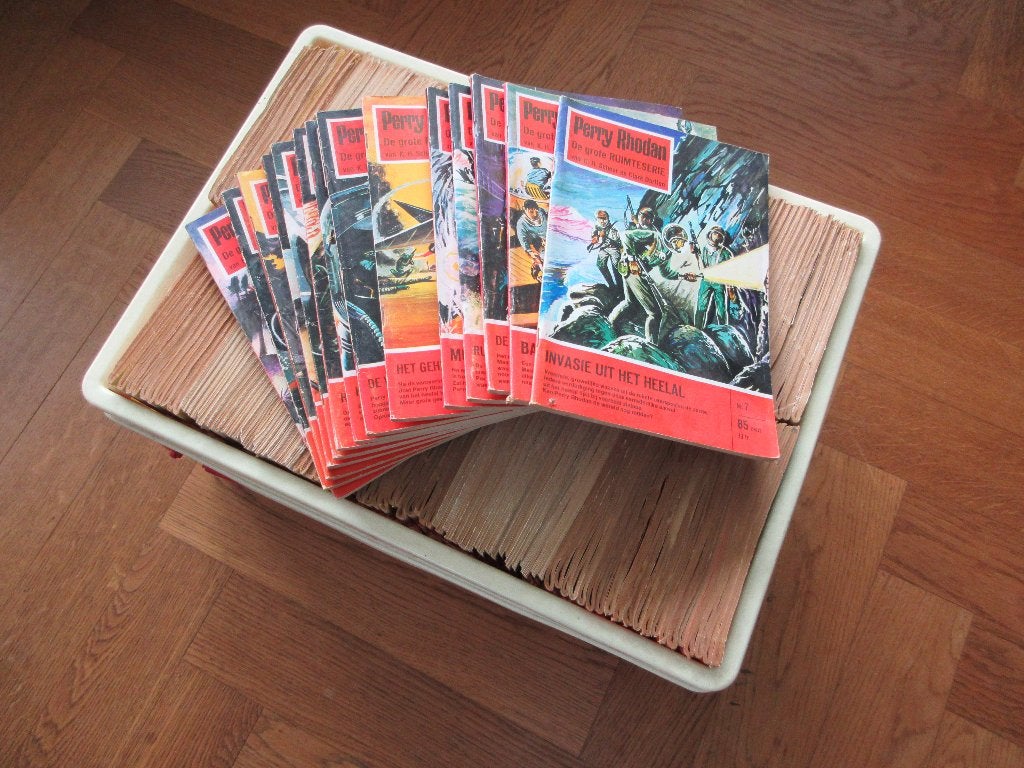 Perry Rhodan e.a. sci-fi bladen, Boeken, Verzenden, Gelezen, Walter Ernsting e.a.