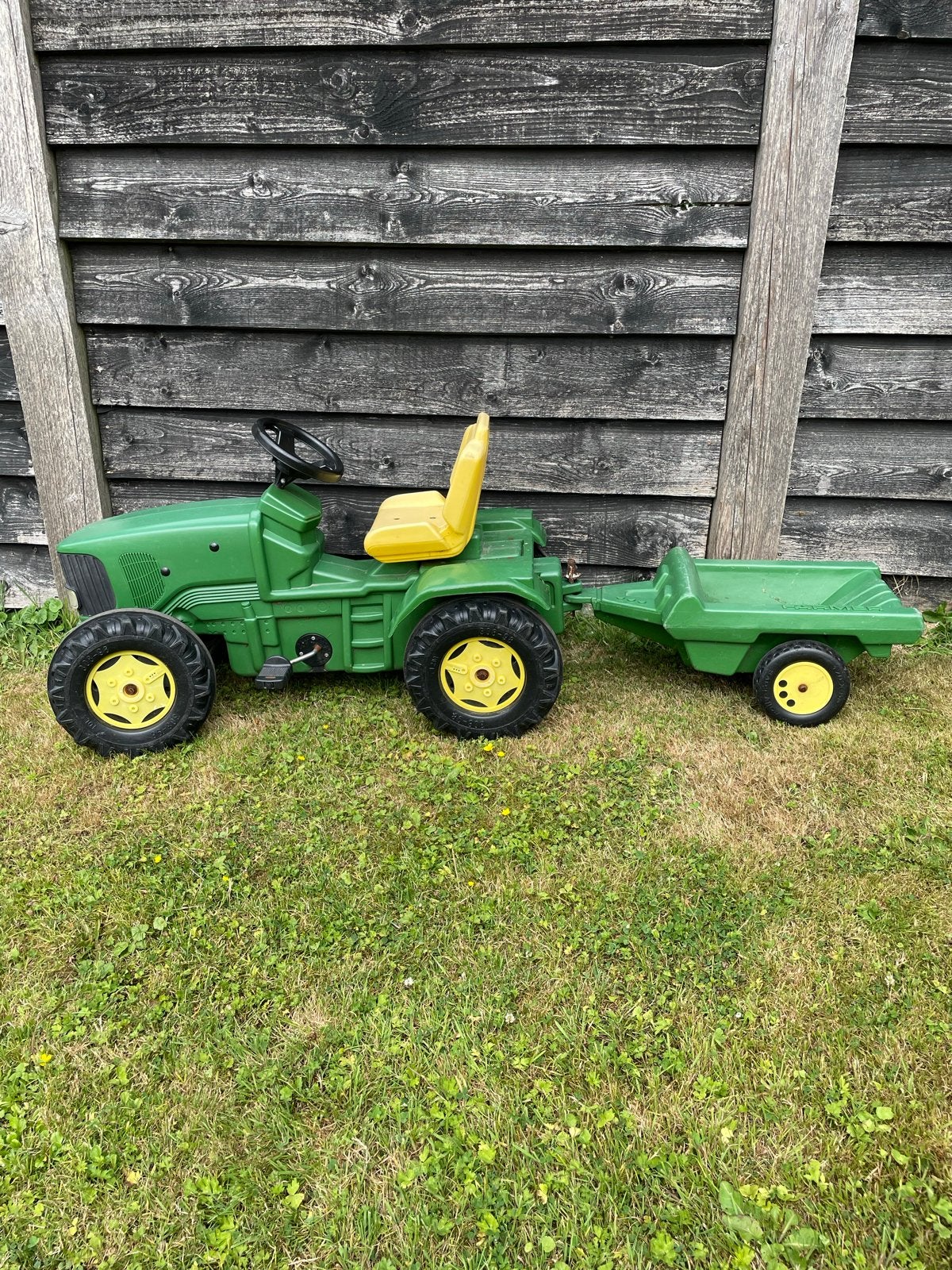 John Deere traptractor met aanhanger, Kinderen en Baby's, Speelgoed | Buiten | Voertuigen en Loopfietsen, Ophalen, Gebruikt, Trapvoertuig