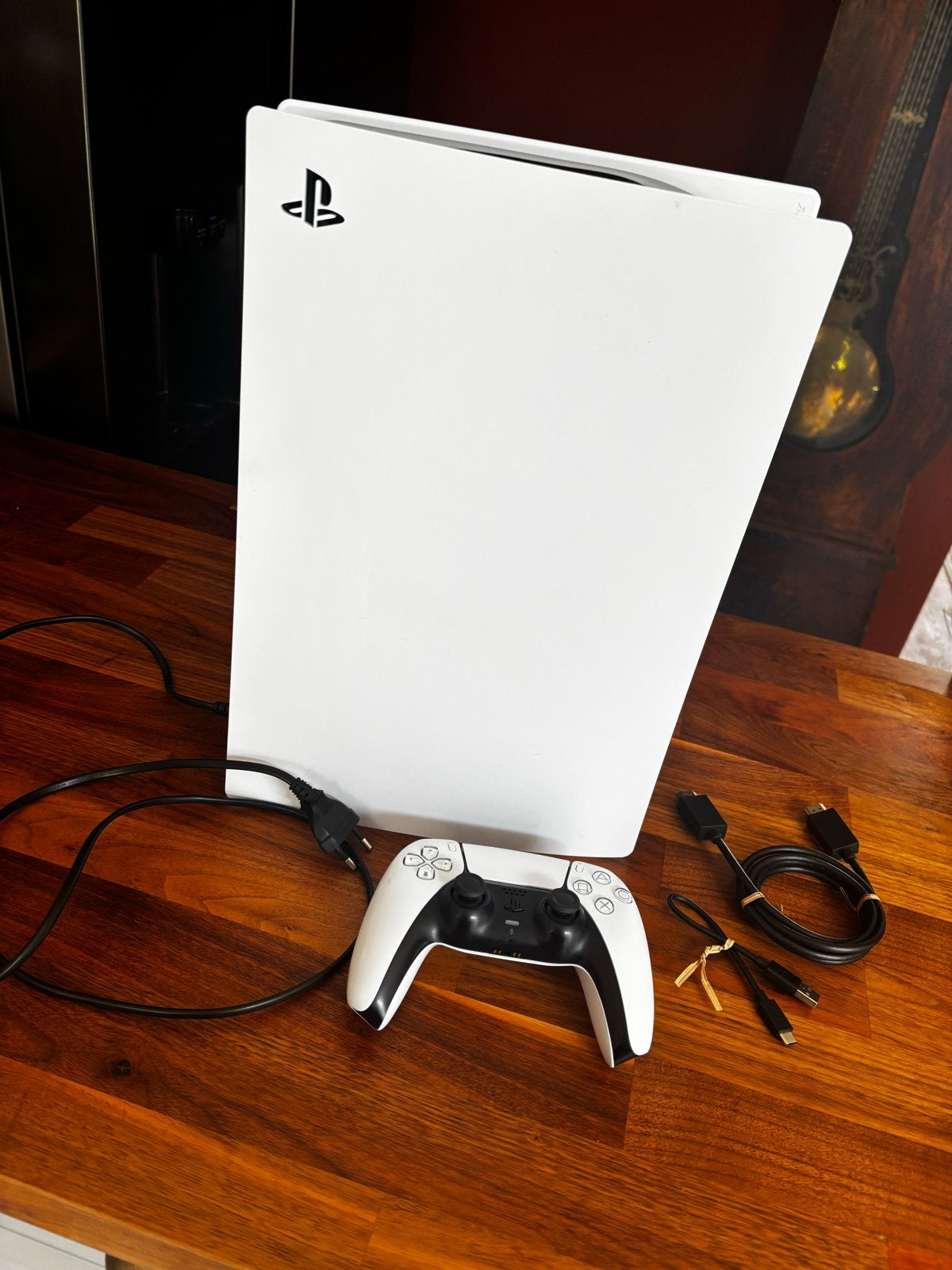 PlayStation 5 Disc Edition 1TB met controller