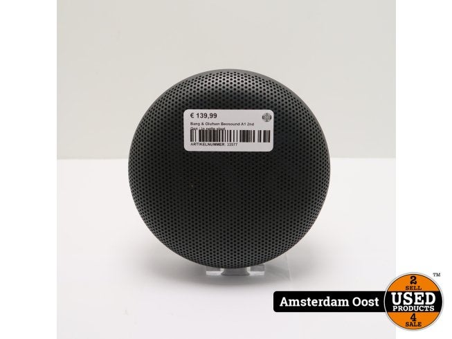 Bang & Olufsen Beosound A1 2nd Gen | In nette staat, Bang en Olufson, Zo goed als nieuw, Support@bangenolufson.com, Bang & Olufsen Group
Peter Bangs Vej 15
7600 Struer
Denmark