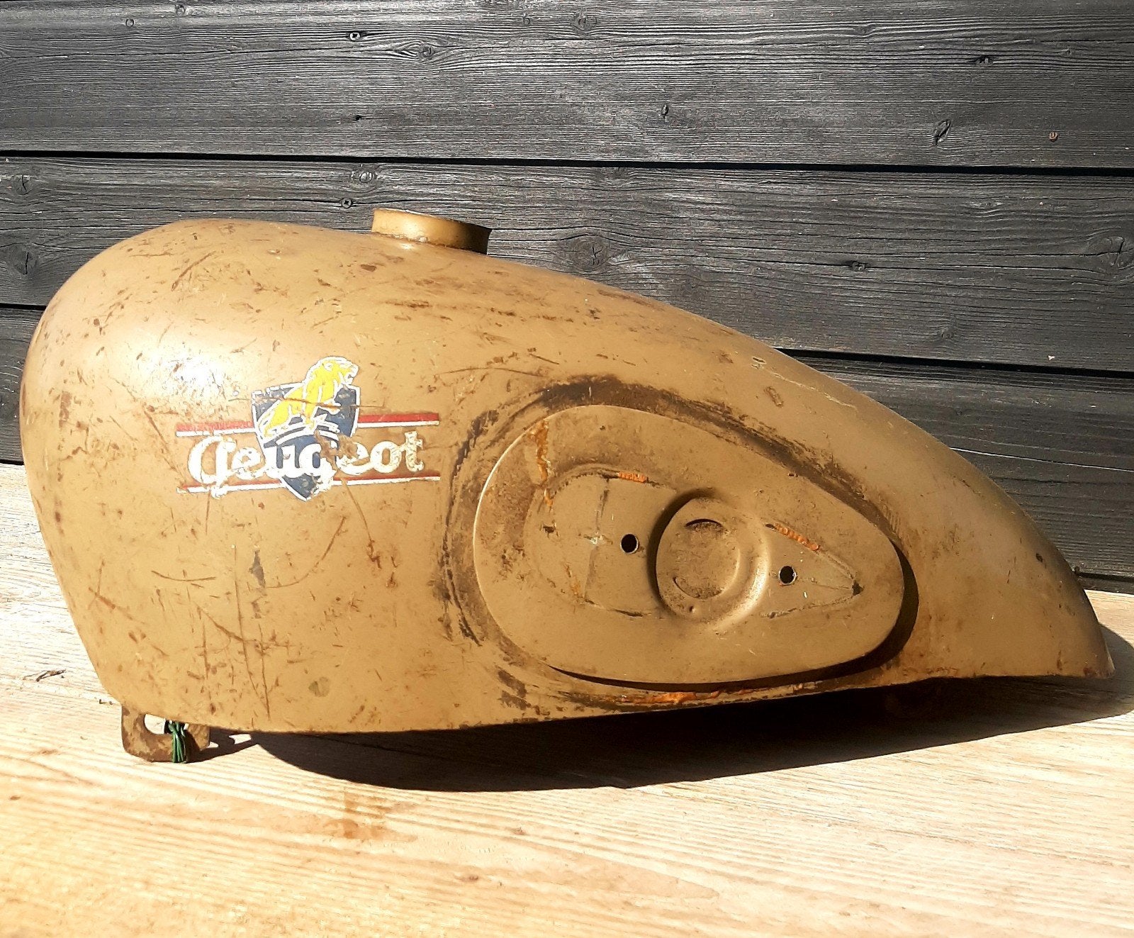 Verzameling - Vintage Benzinetank / Brandstoftank (15 stuks), Ophalen