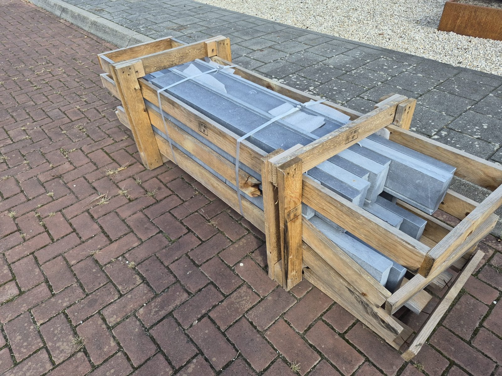 Belgisch hardsteen raamdorpels, Ophalen of Verzenden, Zo goed als nieuw, Gevelraam of Ruit