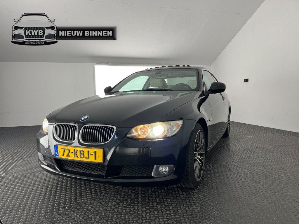 BMW 3 Serie Coupe 320i Coupe Creme leer schuifdak NAP, Euro 5, 15 km/l, 4 cilinders, 163 pk