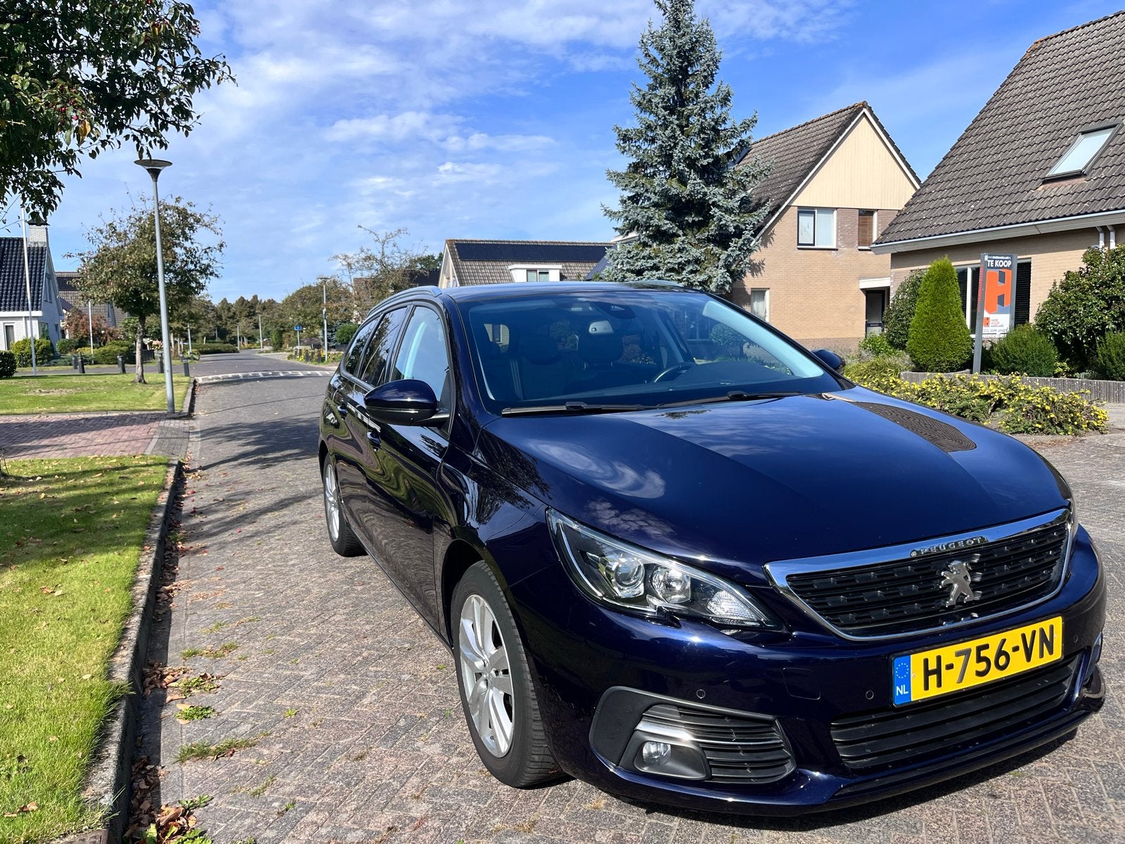 Peugeot 308 1.2 Puretech 110pk S&S 2020 Blauw 123.000km, Auto's, Voorwielaandrijving, Stof, Zwart, 1199 cc