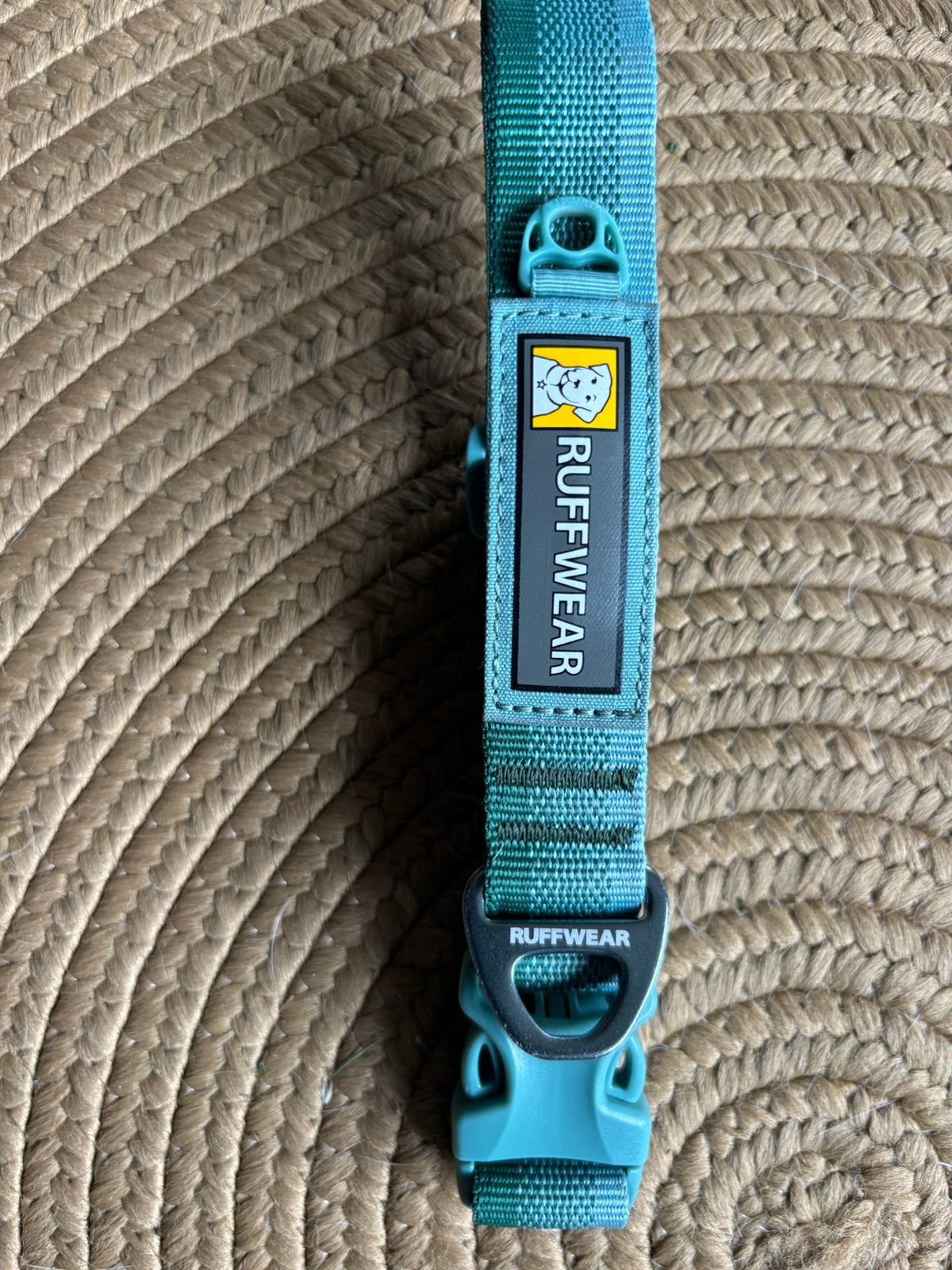 Ruffwear halsband Mt:M, Dieren en Toebehoren, Ophalen of Verzenden, Zo goed als nieuw