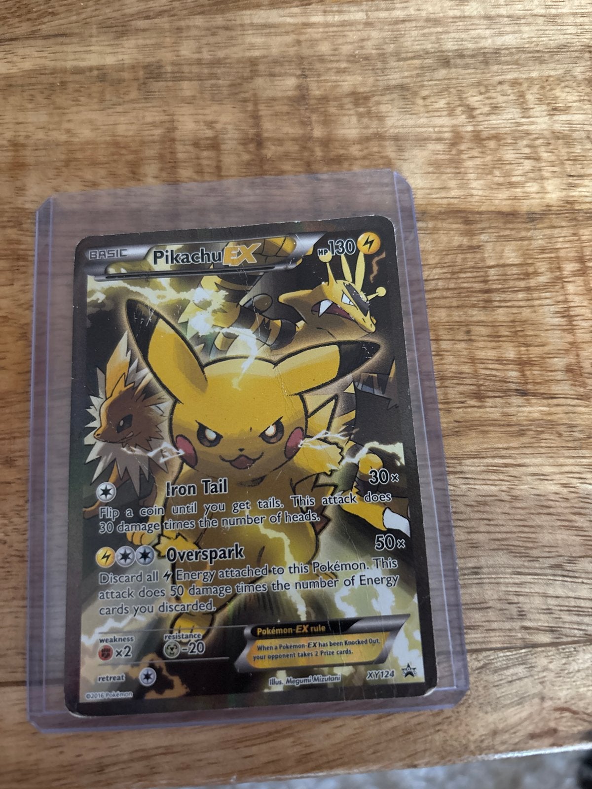 Pikachu EX XY124 Promo Pokémon Kaart - Zeldzaam, Ophalen of Verzenden, Gebruikt, Losse kaart