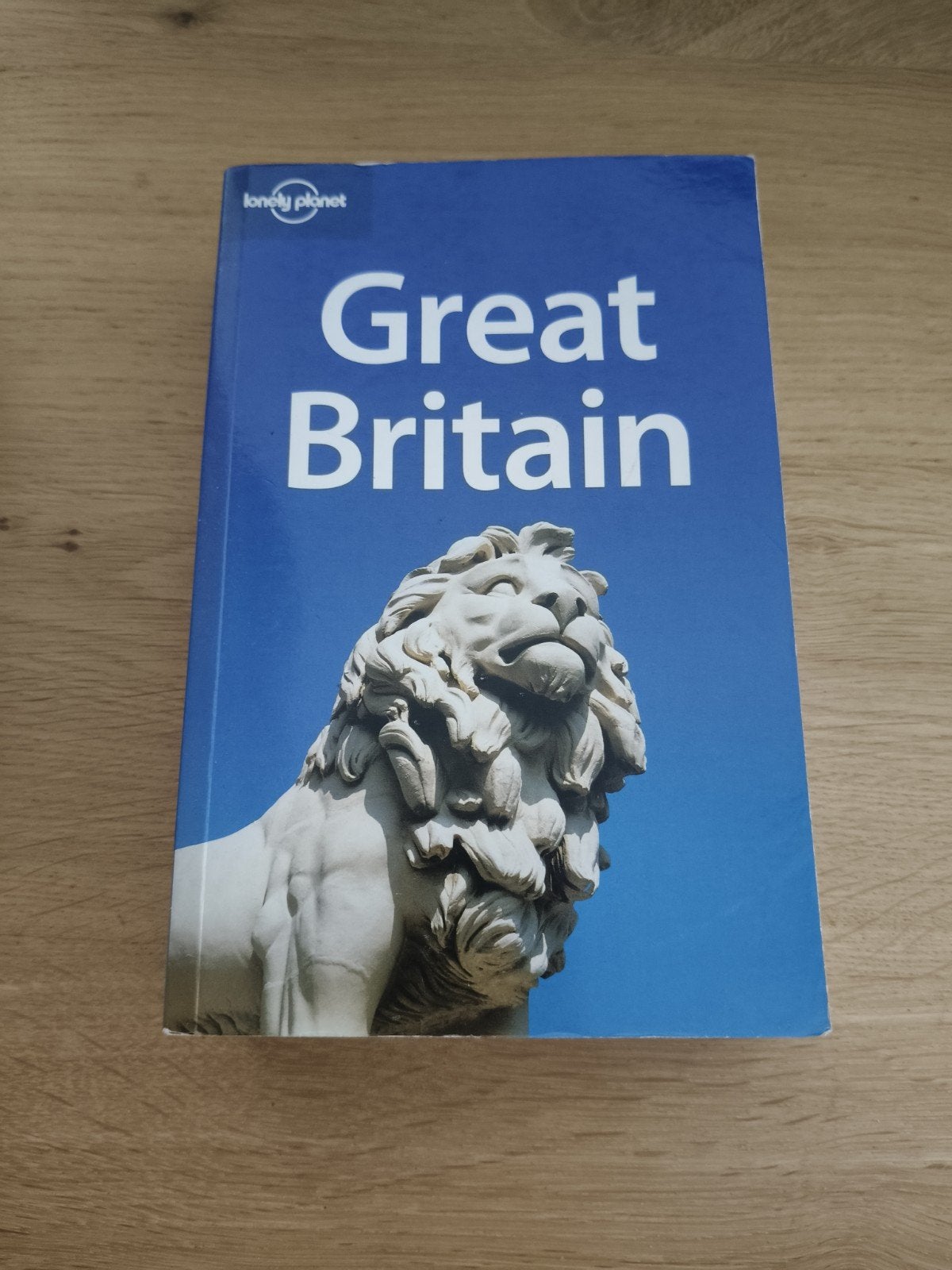 Lonely Planet Reisgids Great Britain (2005), Boeken, Ophalen of Verzenden