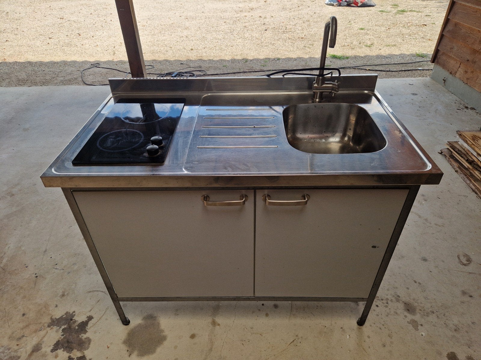 keukenblok met boiler, Tuin en Terras, Buitenkeukens, Ophalen, Gebruikt, Elektrisch