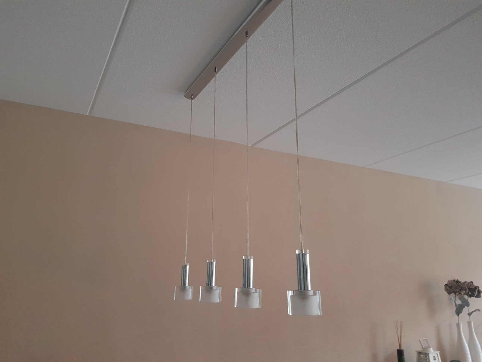 Mooie hanglamp met 4 spots., Ophalen, Kunststof, Overige fittingen, Zo goed als nieuw