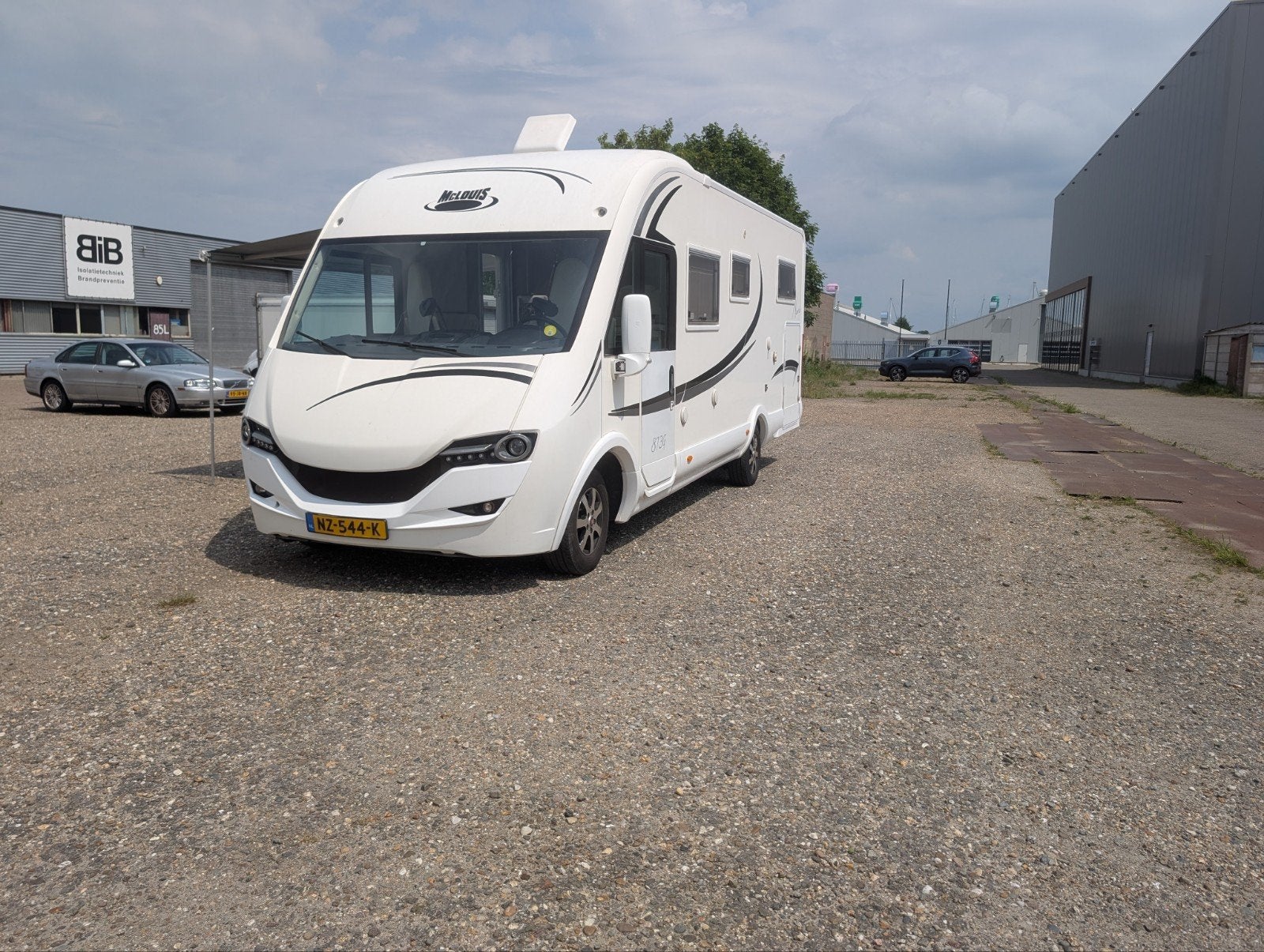 Mc Louis Nevis 873 G, Caravans en Kamperen, Caravanstallingen