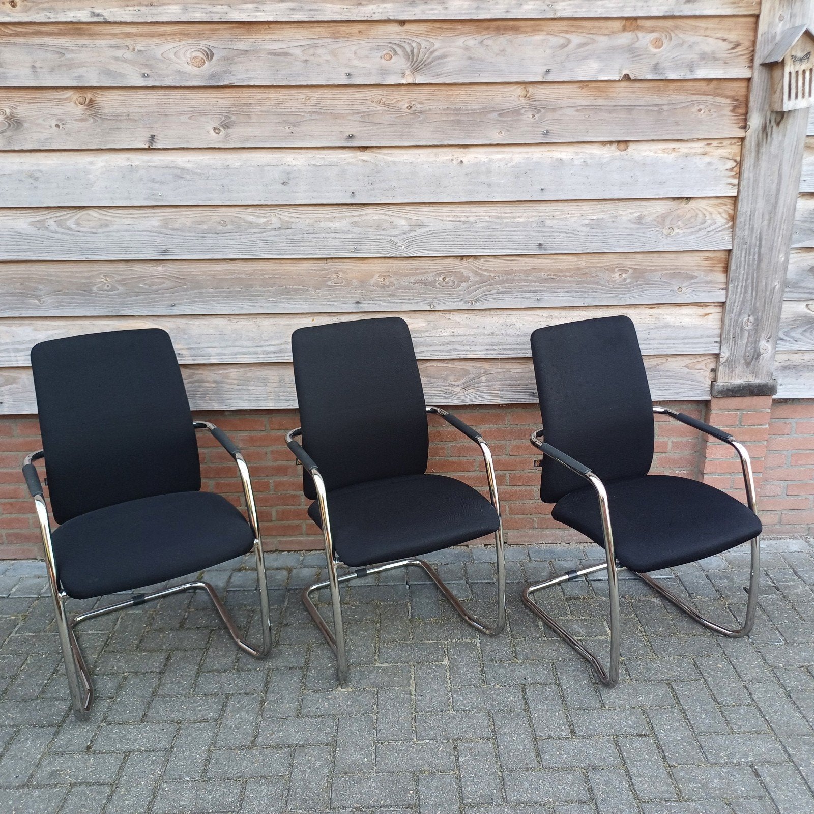 3 x luxe kantoor kantine vergader stoelen ( be by beta ), Ophalen