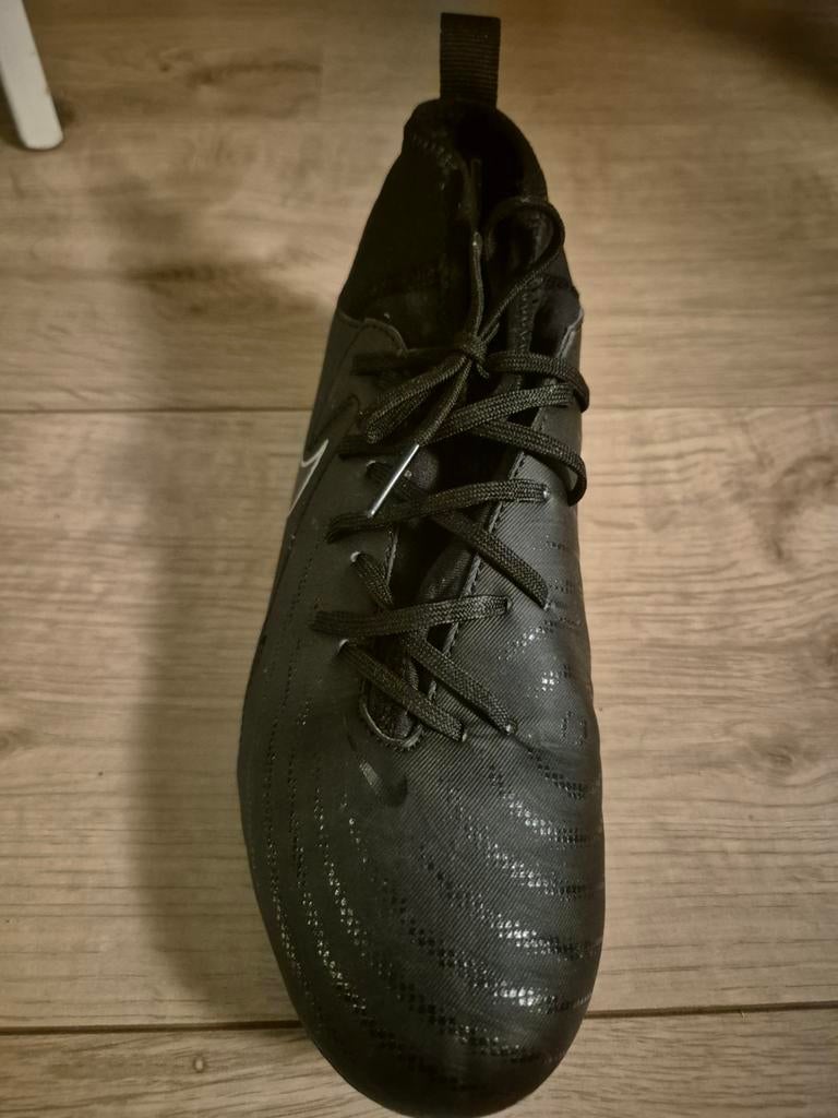 Nike Phantom Luna II voetbalschoenen - Maat 35,5, Maat XS of kleiner, Ophalen, Zo goed als nieuw, Schoenen