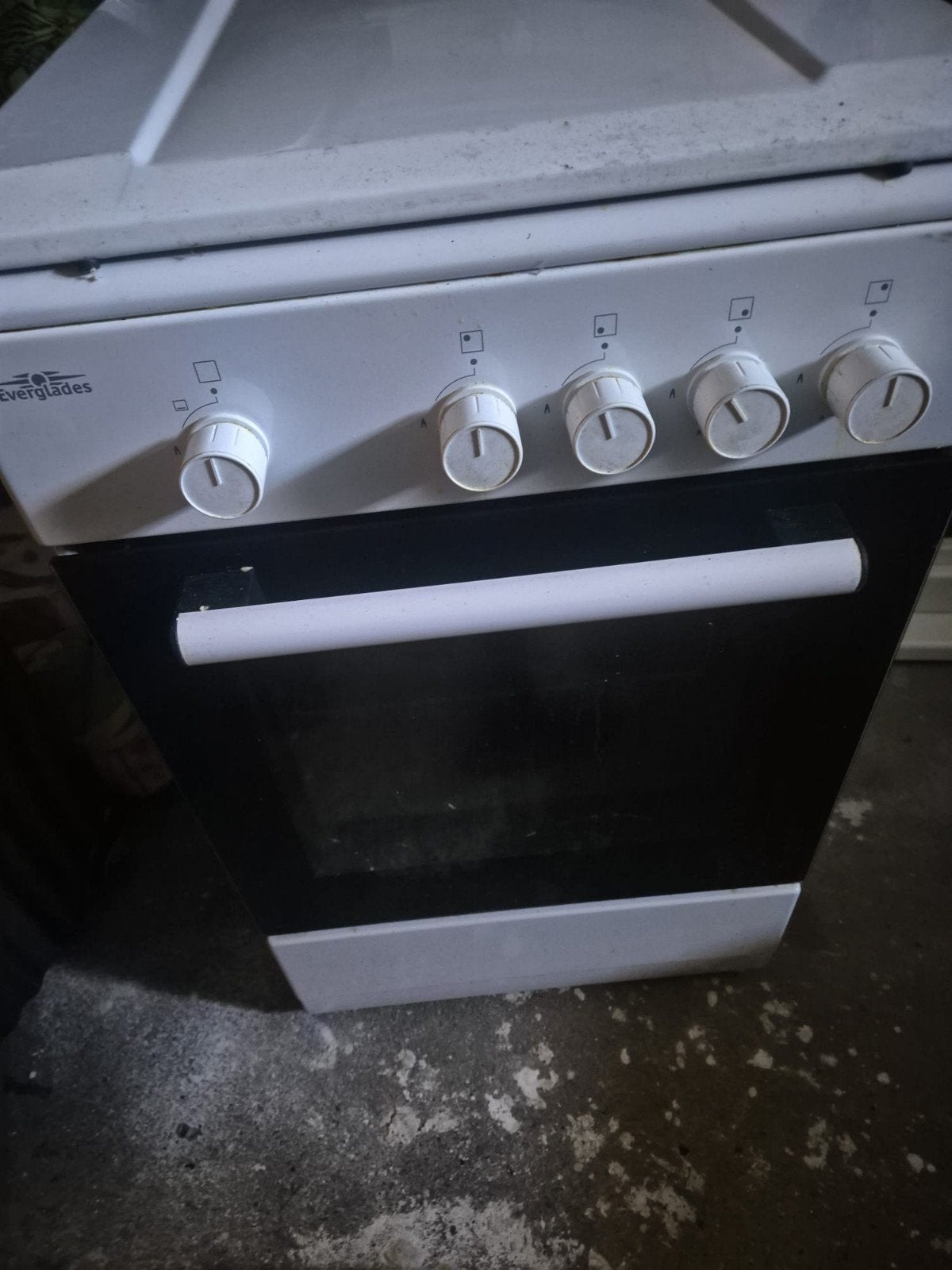 Everglades wit en zwart gasfornuis met gasoven, Ophalen, Gebruikt, 4 kookzones, Gas