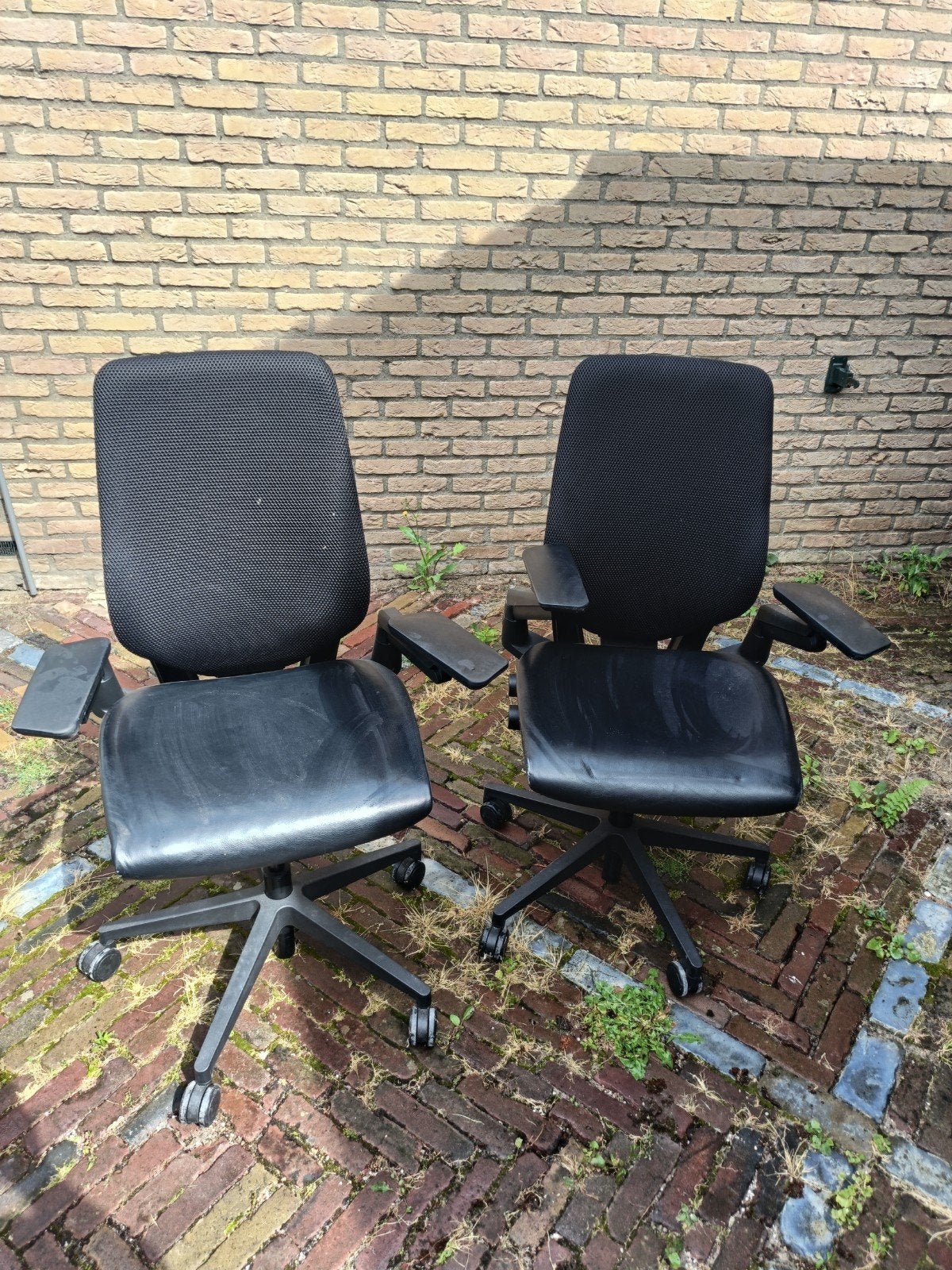 2x Steelcase bureaustoelen, Huis en Inrichting, Ophalen, Gebruikt, Zwart
