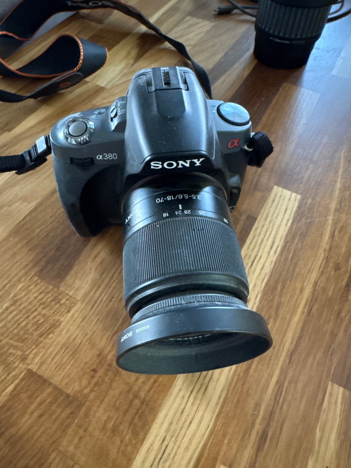 Sony Alpha a380 Spiegelreflexcamera met 18-70mm lens, Ophalen of Verzenden, Zo goed als nieuw, Spiegelreflex, Overige Merken