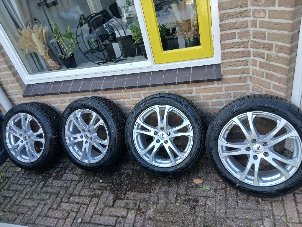 Mooie 17 inch lichtmetalen sportvelgen (prijsverlaging), Auto-onderdelen, Ophalen, Gebruikt, Banden en Velgen, 17 inch