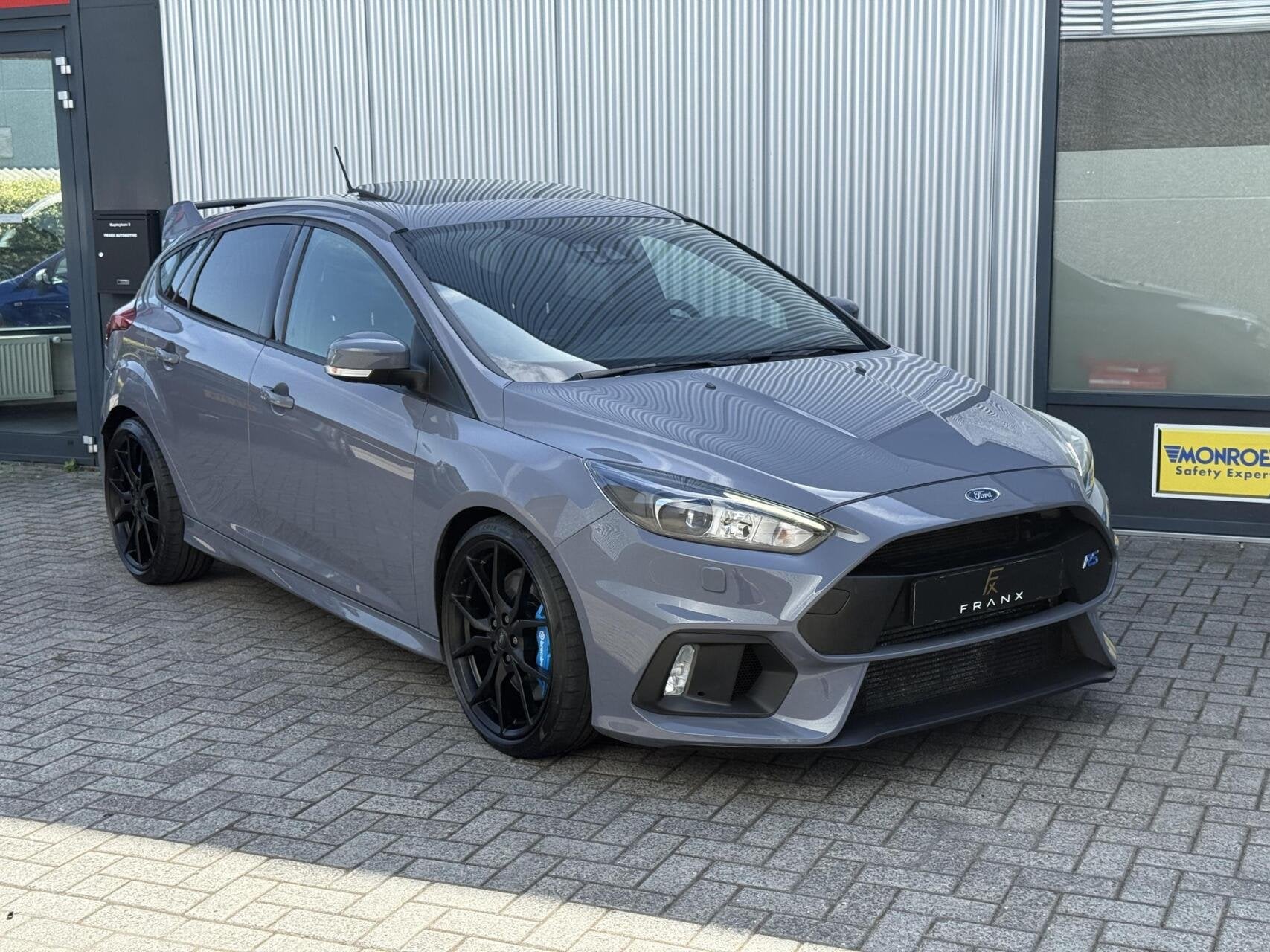 Ford Focus 2.3 RS |KEYLESS|DAKRAAM|SONY|CARPLAY, Auto's, Gebruikt, 4 cilinders, 2300 cc, Bedrijf