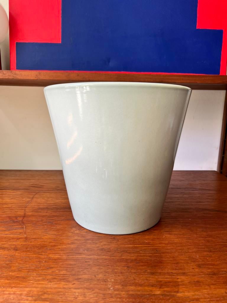 Grote bloempot in licht groene mint kleur, Ophalen, Rond, Zo goed als nieuw, Aardewerk