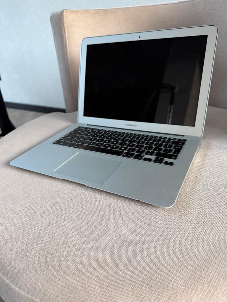 MacBook Air 13-inch 2017 - 8GB RAM, 128GB SSD, Computers en Software, Apple Macbooks, Gebruikt, MacBook Air, 13 inch, 2 tot 3 Ghz
