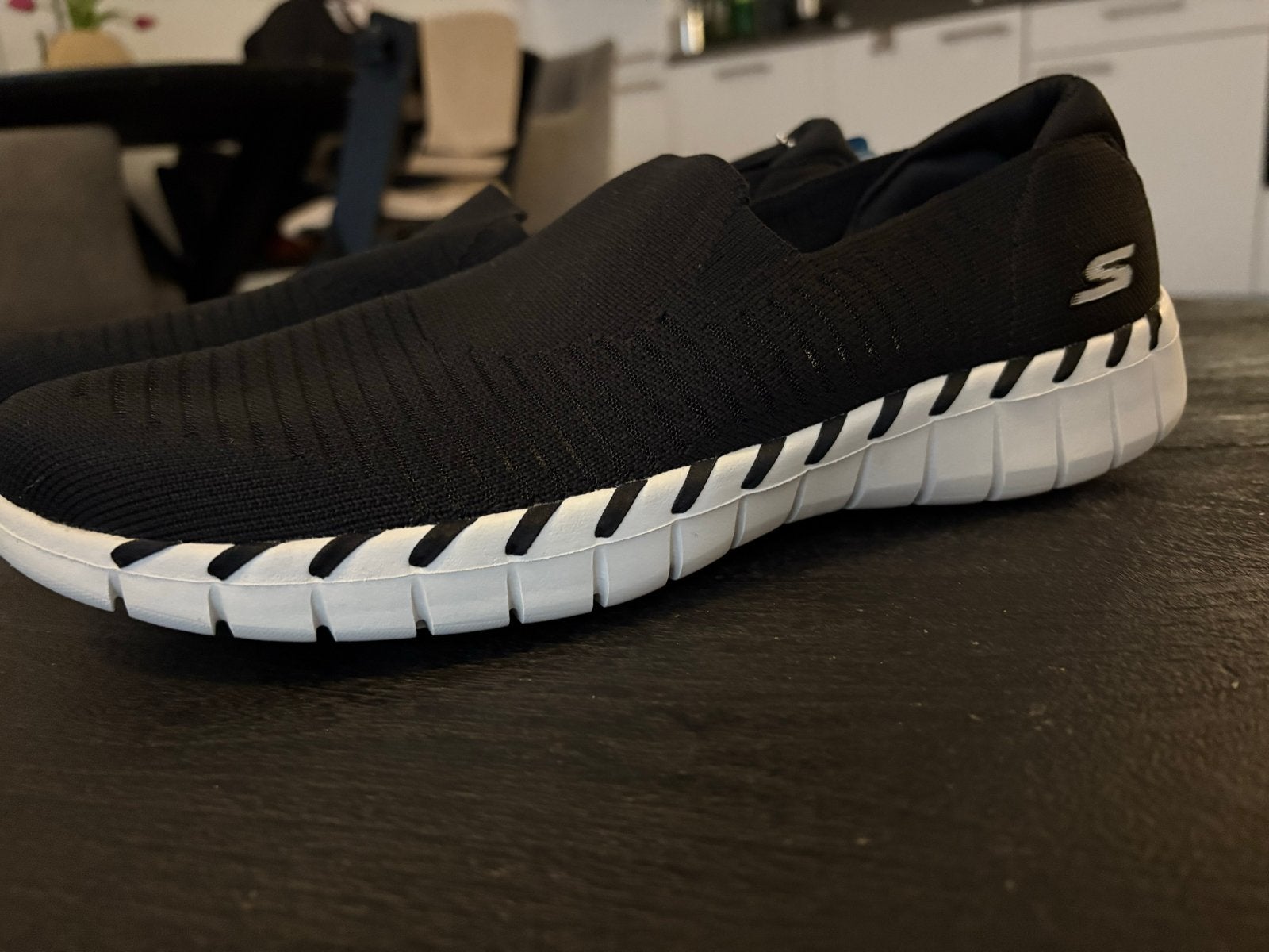 Skechers dames sneakers maat 41 - Nieuw, Ophalen of Verzenden, Nieuw, Zwart, Sneakers of Gympen