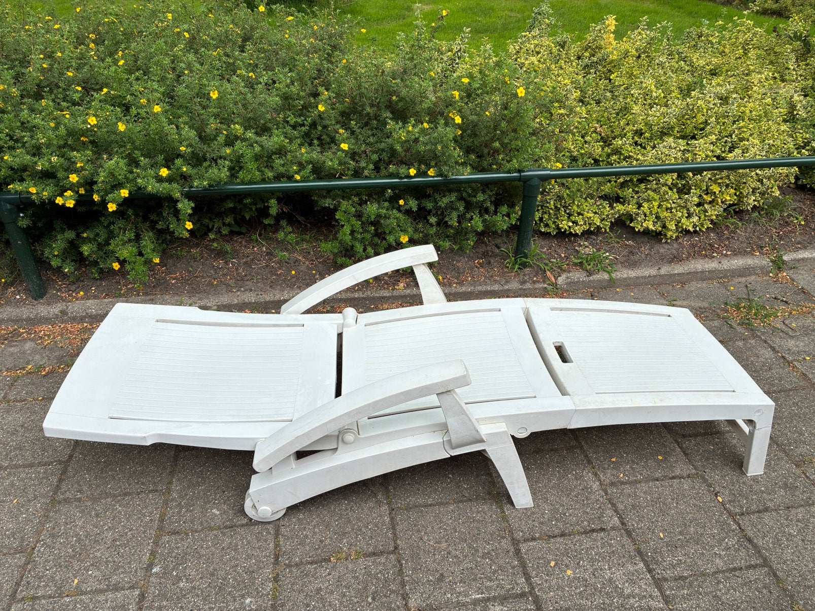 Lig, slaap en tuinstoel met bekleding, geen gebreken., Tuin en Terras, Tuinstoelen, Ophalen, Gebruikt